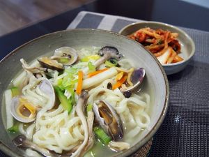 바지락칼국수.jpg