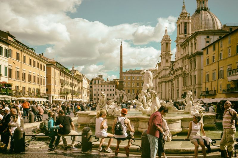 파일:나보나 광장.jpg