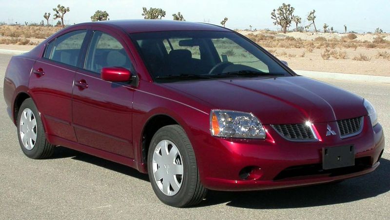 파일:2004 Mitsubishi Galant -- NHTSA.jpg