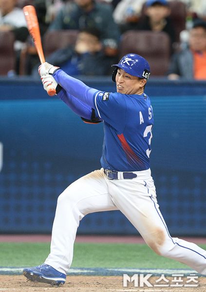 파일:국대 손아섭.jpg