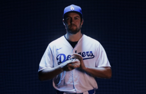 트레버 바우어.png