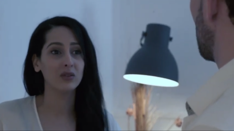 파일:셀리나 연기2.png