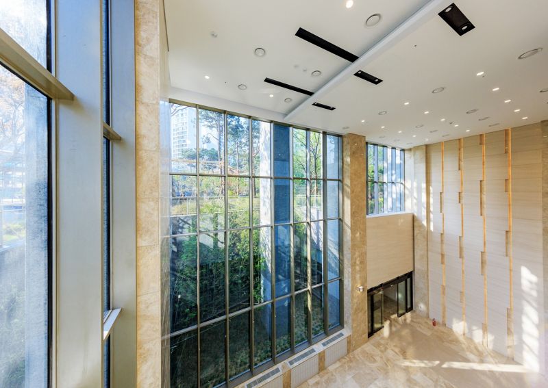 파일:첼리투스 로비.jpg