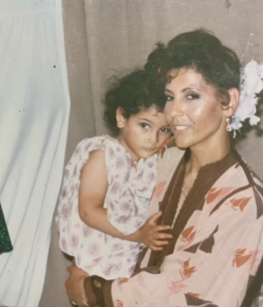 파일:셀리나 어머니 3.png