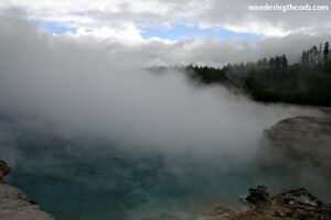 물방울로 맺힌 수증기.jpg