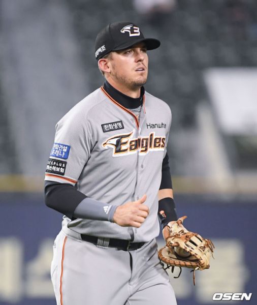 파일:라이온 힐리.jpg