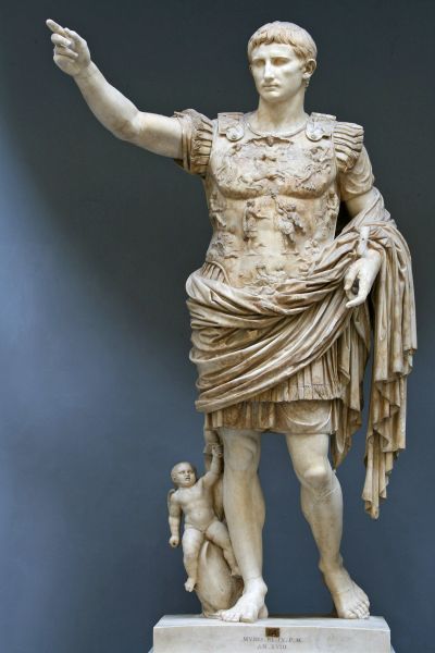 파일:Statue-Augustus.jpg