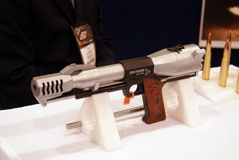 파일:트리플 액션 썬더.jpg