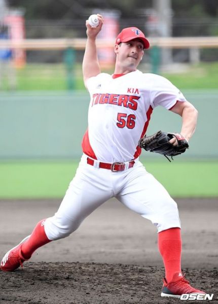 파일:조 윌랜드.jpg