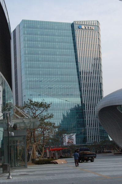 파일:YTN NEWSQUARE.JPG